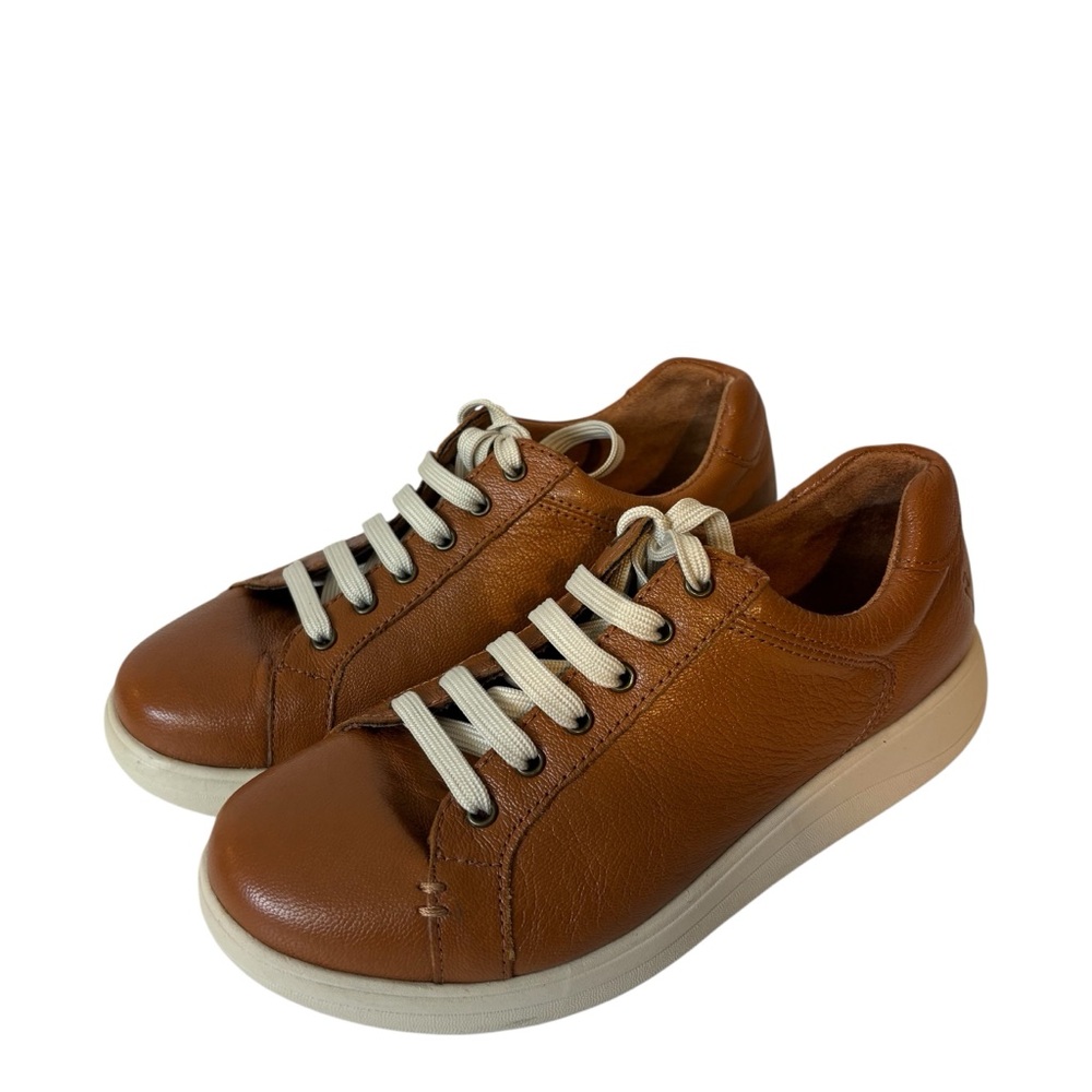 Strive women’s Dakota sneakers leather size US 7 EU 38